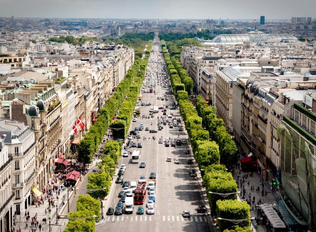 Champs-Elysees_shoping_paris